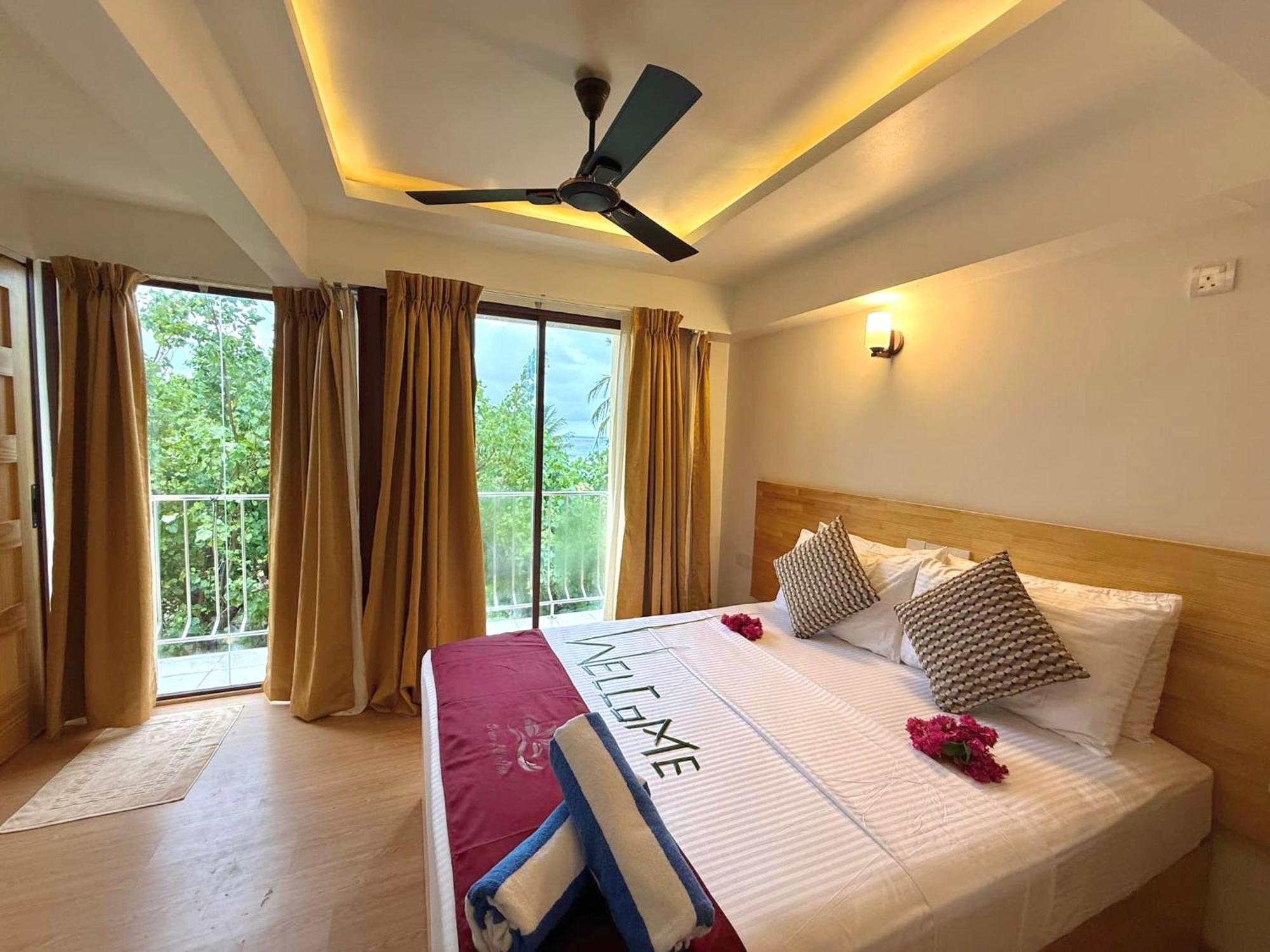 Ocean Lilly Inn Hangnaameedhoo Ngoại thất bức ảnh